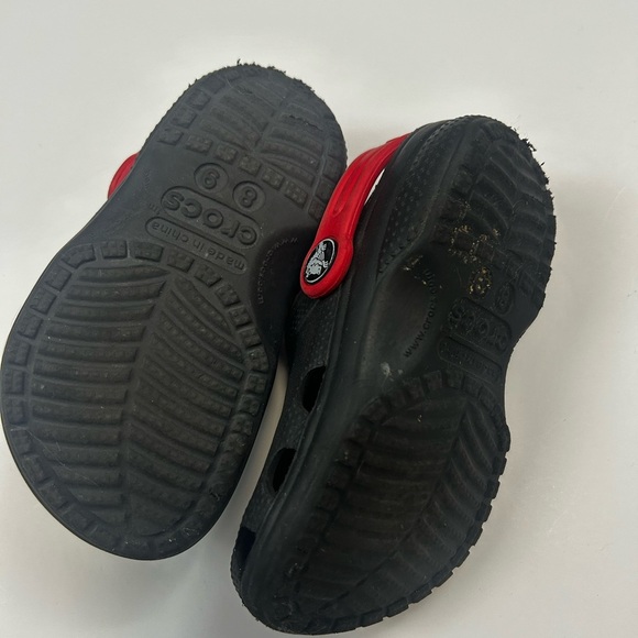 CROCS Kids Black and Red Character Slippers - Picture 4 of 4